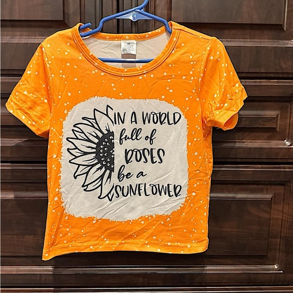 Orange Graphic Kids T-Shirt 4T - Picture 1 of 4
